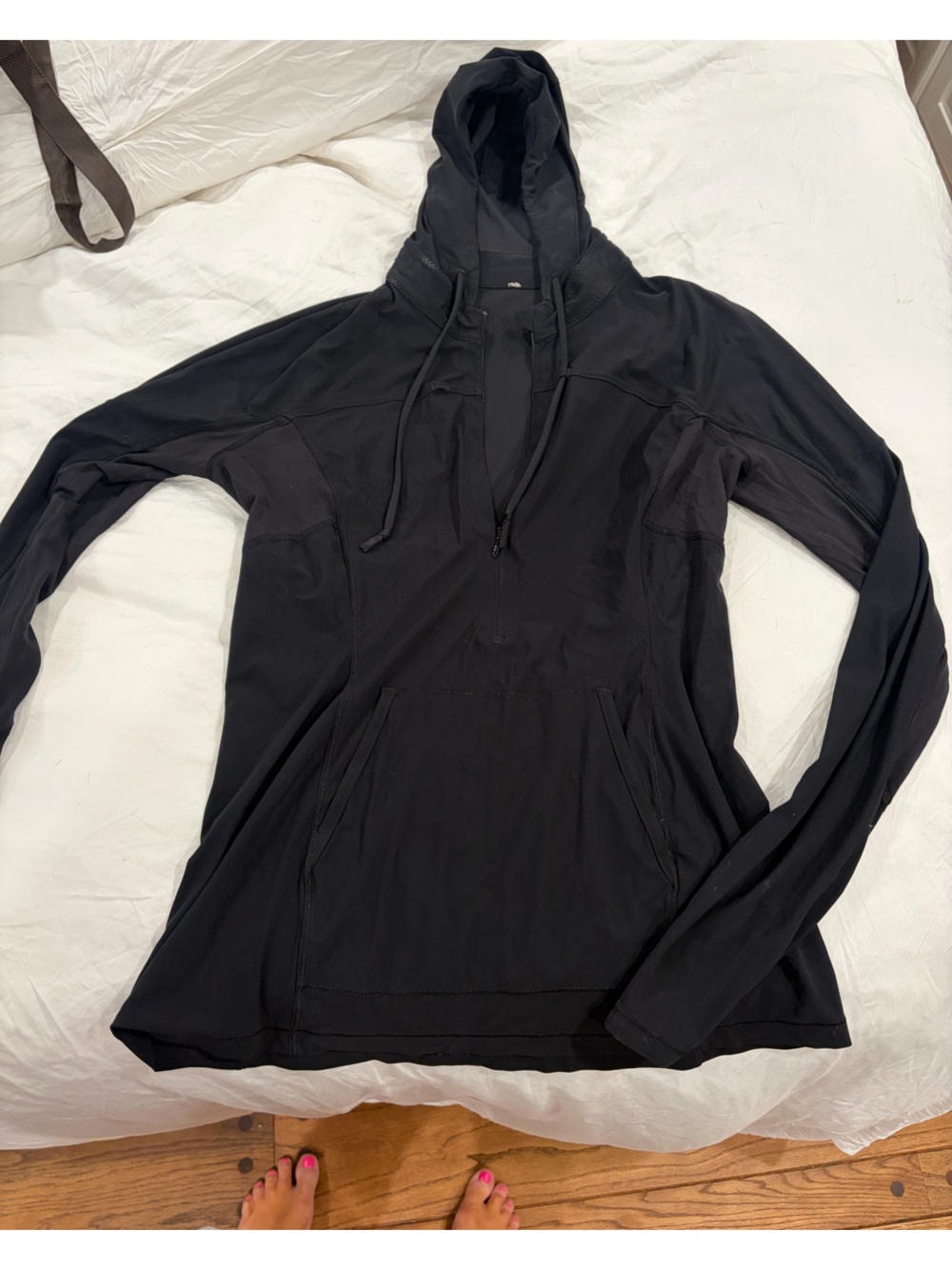 lululemon athletica Black Long-Sleeve Hooded Pullover